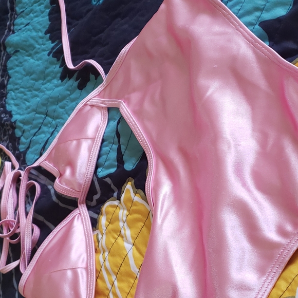 Bathing suit. - Picture 2 of 3